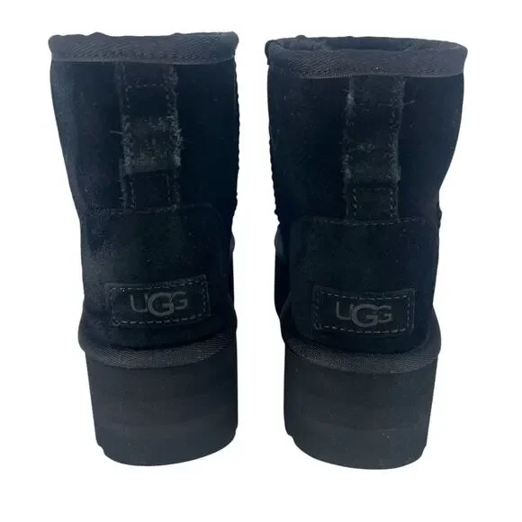 UGG Classic Ultra Mini Platform Boots Black Suede Size 6 - Picture 10 of 13